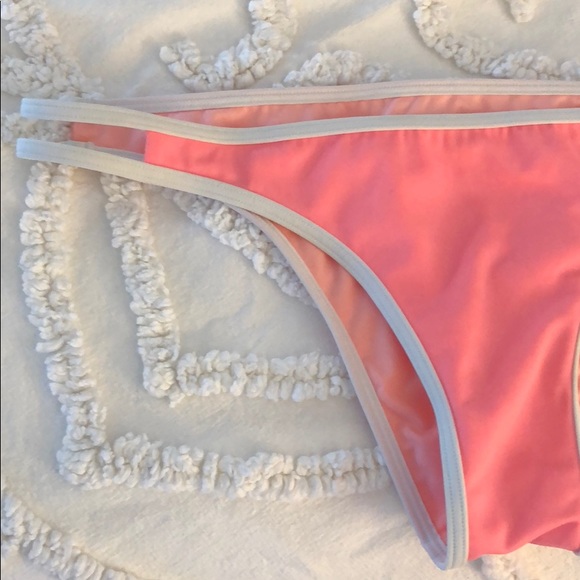 Victoria’s Secret neon pink bikini - Picture 2 of 7